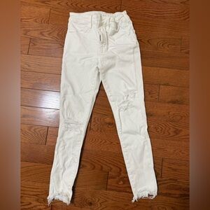 American Eagle Outfitters Women's Cream Distressed Skinny Jeans